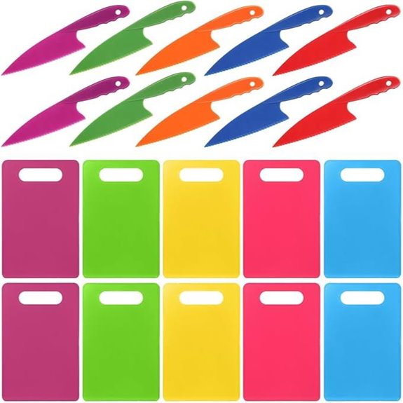 Yinkin Kids Plastic Knife & Cutting Board Set